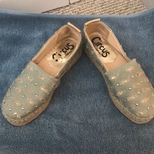 NEVER WORN NEW Sam Edelman Circus denim loafers size 7 1/2